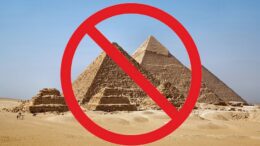 Приостановление полётов в Египет: что делать туристам, купившим путёвки