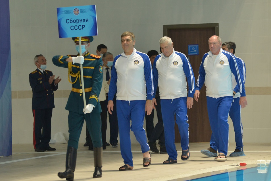 В Нур-Султане прошел международный турнир по водному поло