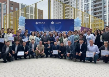 По поручению главы государства 65 работников СМИ получили сертификаты на новые квартиры