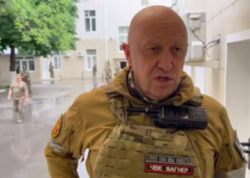 Что происходит в России: Пригожин заявил о контроле Ростова