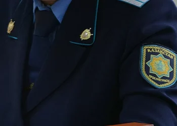 Права около 3 000 человек восстановили прокуроры в Астане