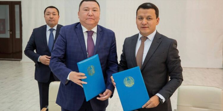 Благотворительный фонд «Халык» выделит 1,4 млрд тенге на строительство физкультурно-оздоровительного комплекса и 20 детских площадок в Жанаозене