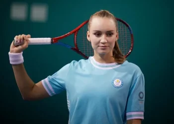 Елена Рыбакина неожиданно легко прошла второй тур US Open