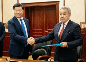 В Мангистау построят новый завод по выпуску трубной продукции