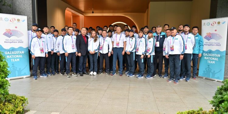 СПОРТИВНОЕ РУКОВОДСТВО СТРАНЫ ПРОВЕЛО ВСТРЕЧУ С КАЗАХСТАНСКИМИ СПОРТСМЕНАМИ В ХАНЧЖОУ