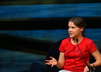 Шведскую экоактивистку Грету Тунберг задержали в Лондоне