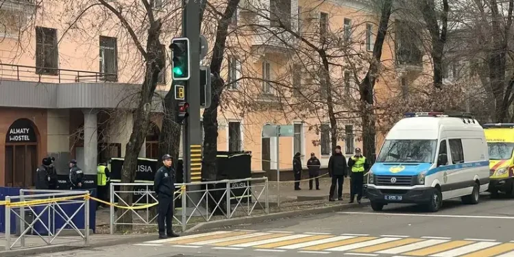 Пожар в хостеле в Алматы: акимат обещает принять меры по поддержке пострадавших