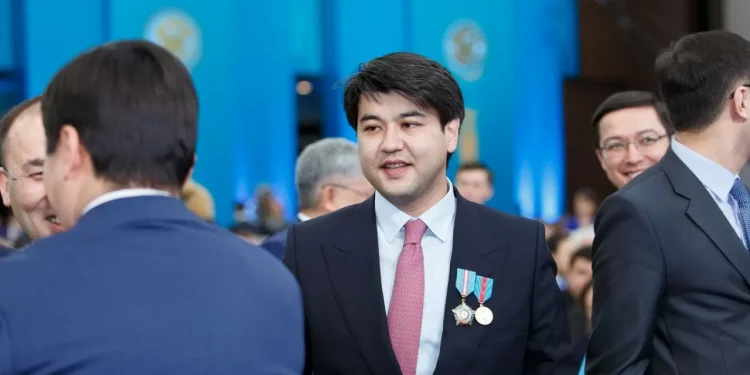 Экс-министр экономики Куандык Бишимбаев подозревается в избиении супруги до смерти