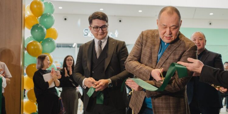 В Алматы открылся самый большой в Центральной Азии зал IMAX