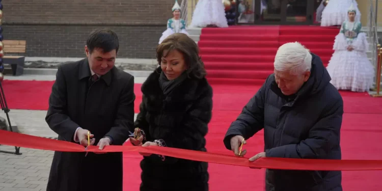 КБТУ открыл студенческое общежитие почти на тысячу человек и спорткомплекс