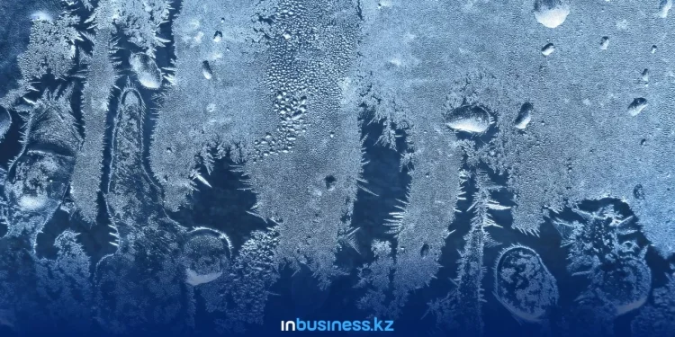 Недоброе морозное утро: школьников в Казахстане отправили на дистанционное обучение