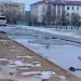 В Актау более недели вода из-за порыва течет в никуда – СМИ