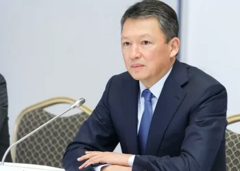 Участники Совета Ассоциации KAZENERGY поблагодарили Тимура Кулибаева за многолетний труд