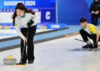 Юношеские Олимпийские игры: болеем за казахстанских лыжников и керлингистов