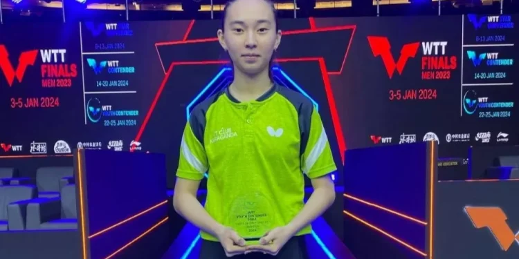 Настольный теннис: казахстанка завоевала золото на турнире WTT Youth Contender в Дохе