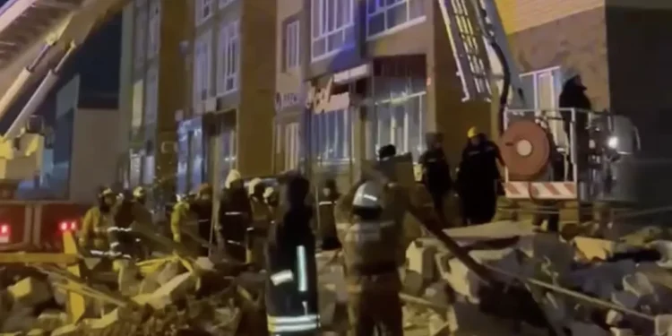 Два человека погибли из-за взрыва газа в кафе Уральска