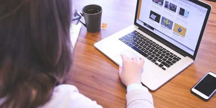 В правительстве приняли решение о выплате гражданам 100 млрд тенге