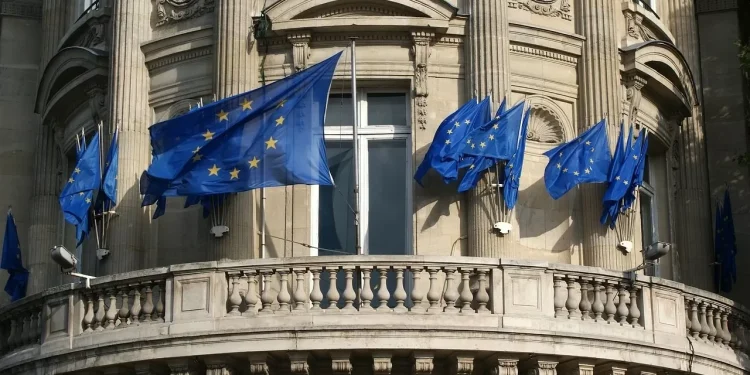 13-й пакет санкций от ЕС – есть ли последствия для Казахстана?