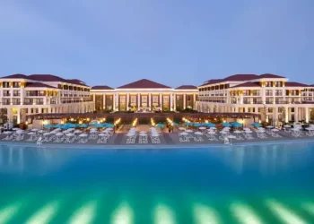 На сколько оштрафовали отель Rixos в Актау?