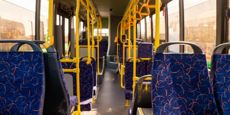 В Астане теперь можно оплатить проезд банковской картой