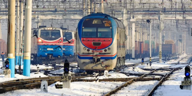 Американцы выкупили у россиян контроль в локомотивосборочном заводе Астаны