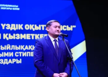 Преподаватели КБТУ были удостоены звания «Луший преподаватель ВУЗа»