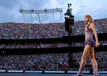 Экономисты повысили прогноз роста ВВП Сингапура из-за тура Тейлор Свифт