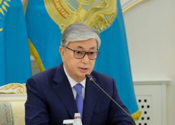 Токаев поздравил казахстанцев с началом месяца Рамазан