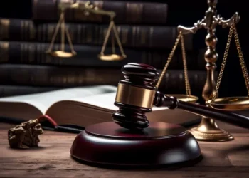 «Казахтелеком» обратился в суд по сделке «Кселл»