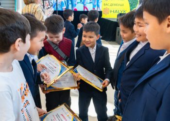 Будущие звезды футбола получили первые награды