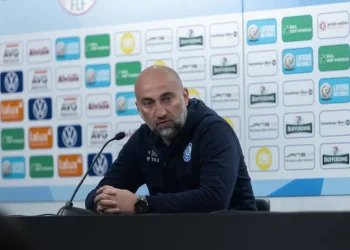 КФФ: Будущее Адиева в сборной Казахстана будет решаться в июне