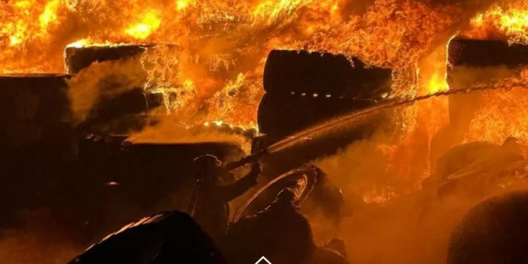 Пожарные Астаны локализовали крупный пожар