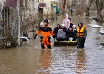 Масштабная эвакуация: в Казахстане спасены более 12 тыс. человек