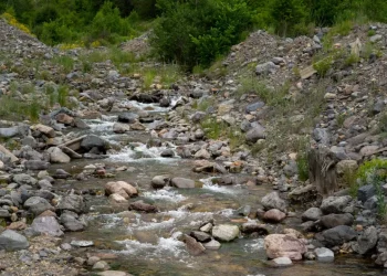 Плотина «Аксай» угрожает жизням 30 тыс. алматинцев – МЧС РК