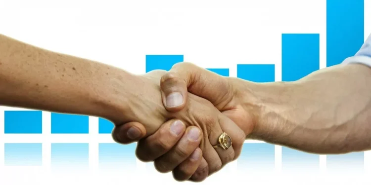 Мужчинам в РК платят намного больше, чем женщинам, за ту же работу