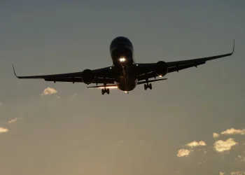 Взлетную полосу для Boeing 787 Dreamliner построят в туркестанской глубинке