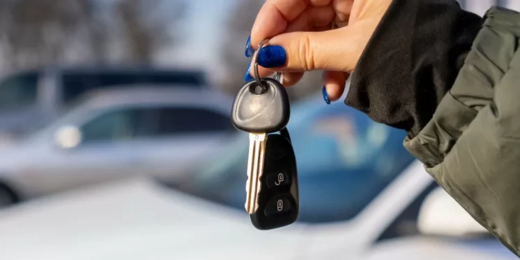 От полицейских до «помогаек»: крупная автомобильная ОПГ осуждена в Астане