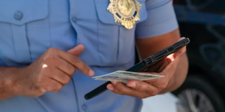 В МВД РК сделали обращение к выпускникам и их родителям