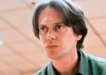 Нью-Йорк в шоке: на известного американского актера напали средь бела дня