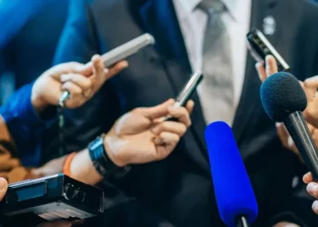 Вопросы сотрудничества журналистов и госслужащих обсудили представители масс-медиа