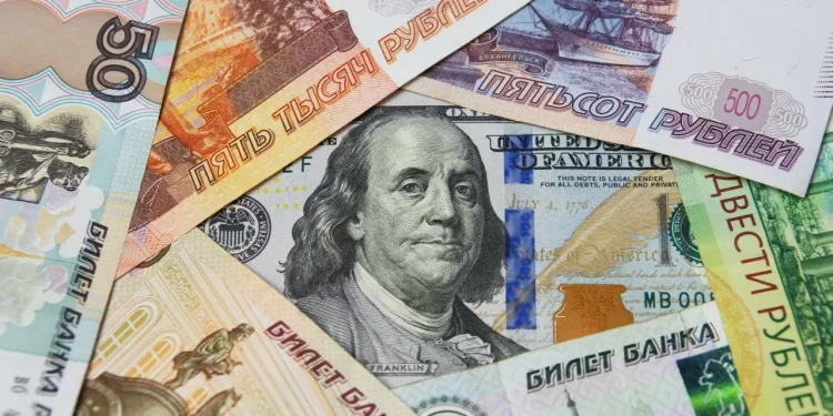 Как санкции США против Мосбиржи повлияют на KASE и тенге – комментарий главы Нацбанка