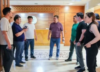 Аким Астаны возмутил горожан обещанием помочь с ремонтом горевшей высотки