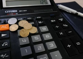 Базовая ставка в Казахстане снизилась до 14,25%