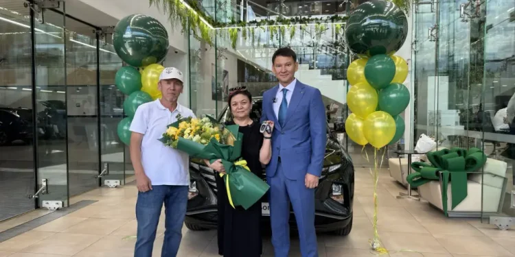 Первый автомобиль в розыгрыше от Halyk выиграла жительница Уральска