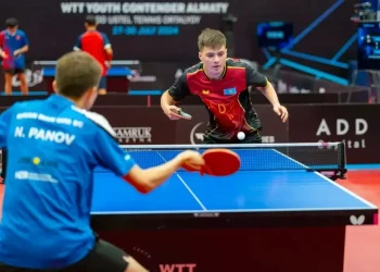 Казахстанцы борются за победу