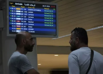 Люди уезжают из Бейрута, опасаясь масштабных боевых действий