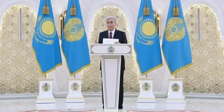 «Четко выстроены приоритеты странового развития»: эксперт о Послании президента народу