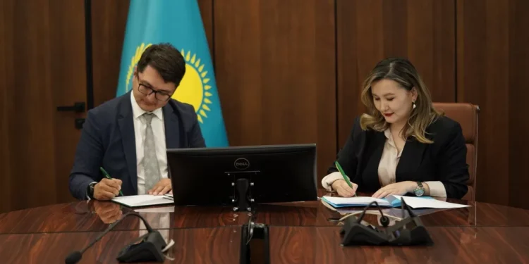 Министерство просвещения и Halyk подписали меморандум о взаимном сотрудничестве в системе образования