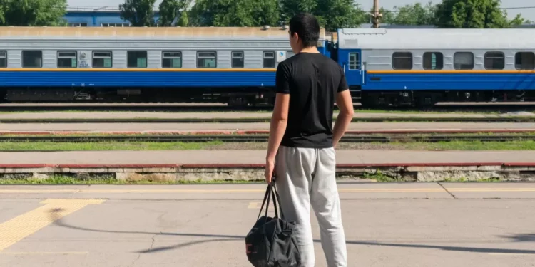 Билеты на поезд подорожают с 1 октября в Казахстане: куда пойдут деньги