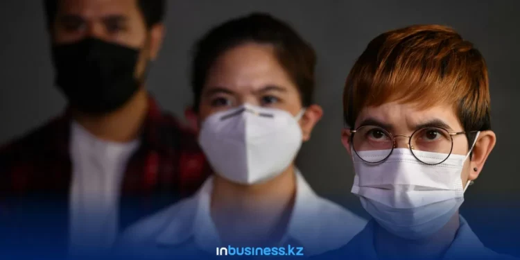 В аэропорту Астаны у пассажира обнаружили оспу обезьян?